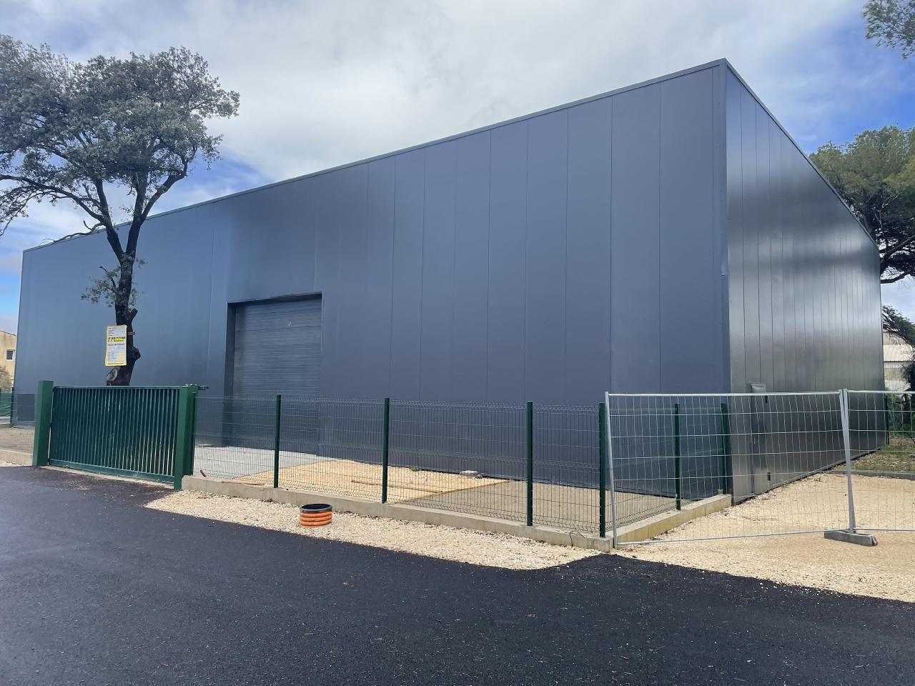 Local d'activité Vedène 611m² Vente local d'activité Vedène Vaucluse OVACT2421763 0